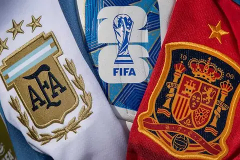 بلا هزيمة حتى النهائي.. كيف كان مشوار إسبانيا والأرجنتين في مونديال 2026؟